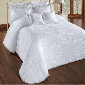 New! PORTOFINO GRANDE MATELASSE WHITE BEDSPREAD KING 114x124 PORTUGAL